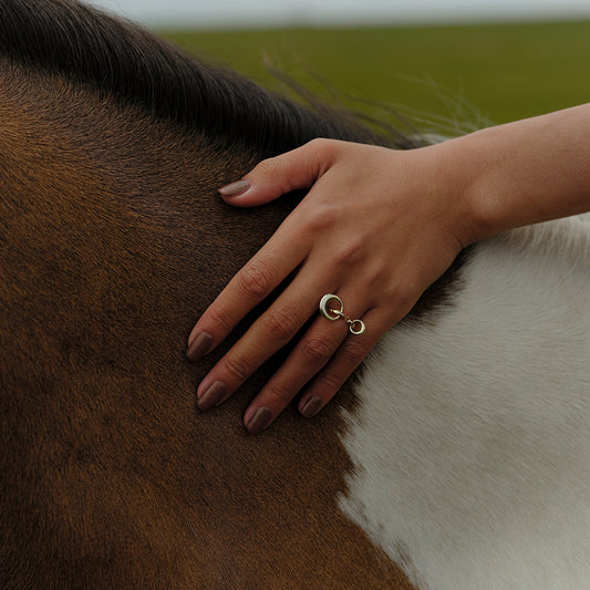 Horsebit Ring Gold